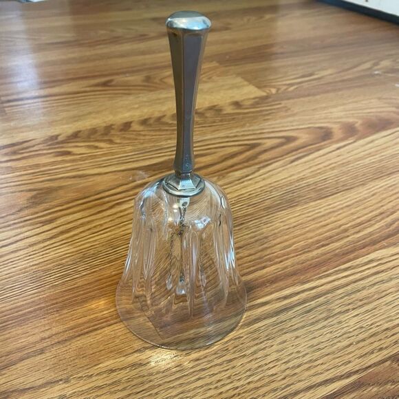 Leonard Italy Silver Plated Clear Crystal Hand Bell Emboss Mark Vintage - Picture 1 of 7